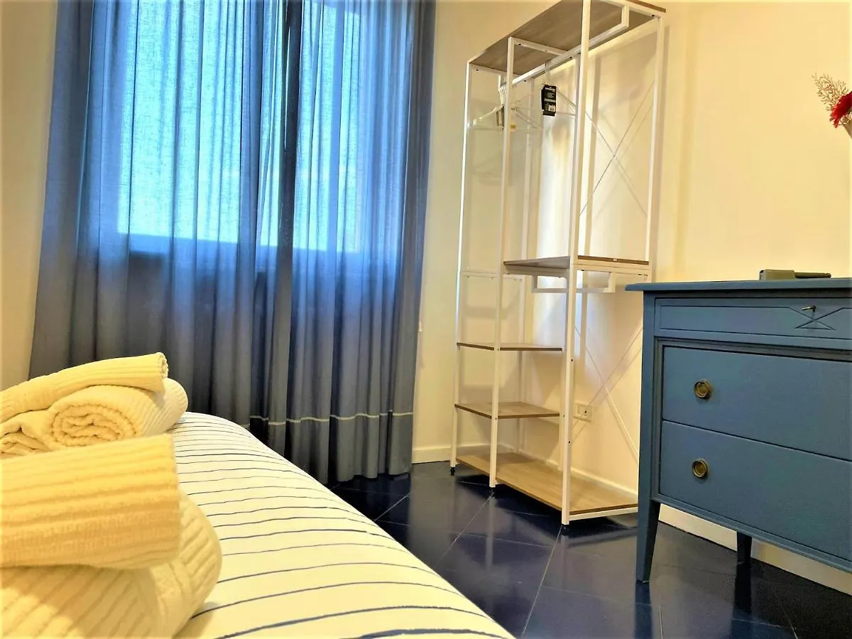 A Casa Di Jole - Bari City Center Apartment